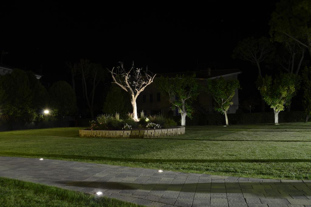 Hotel Ausonia Monte Porzio Luaran gambar